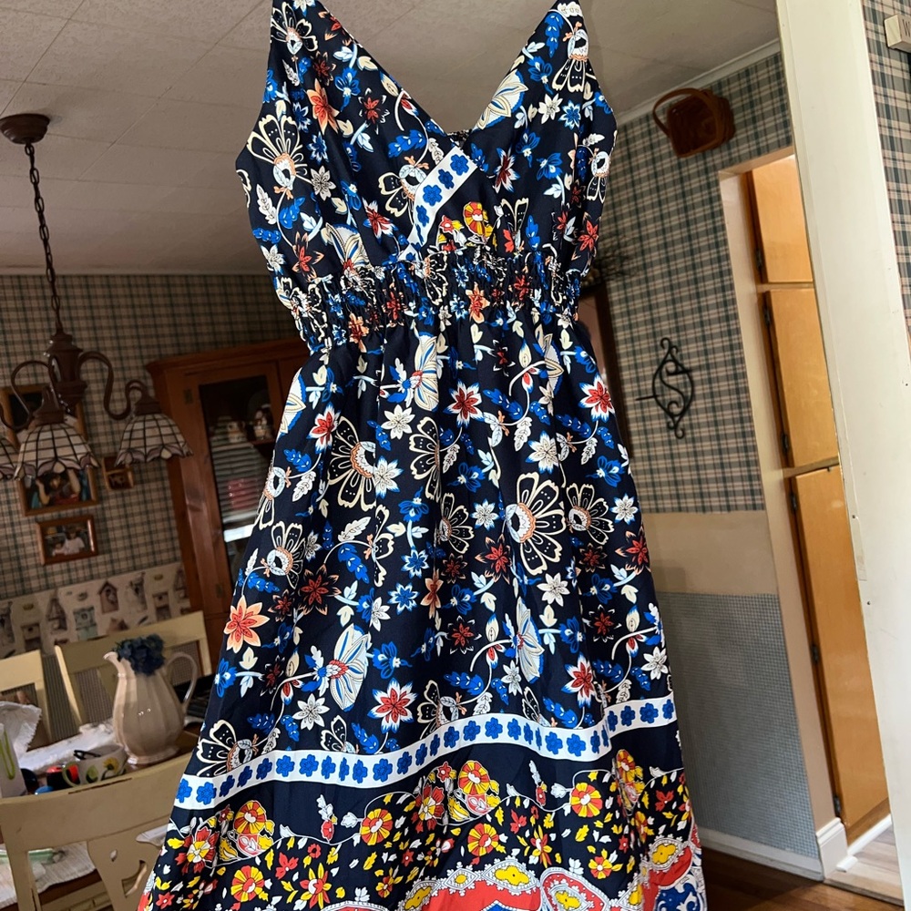 Floral Sleeveless Dress - Blue and White